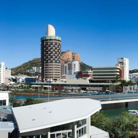 Grand Hotel And Apartments Townsville Luaran gambar