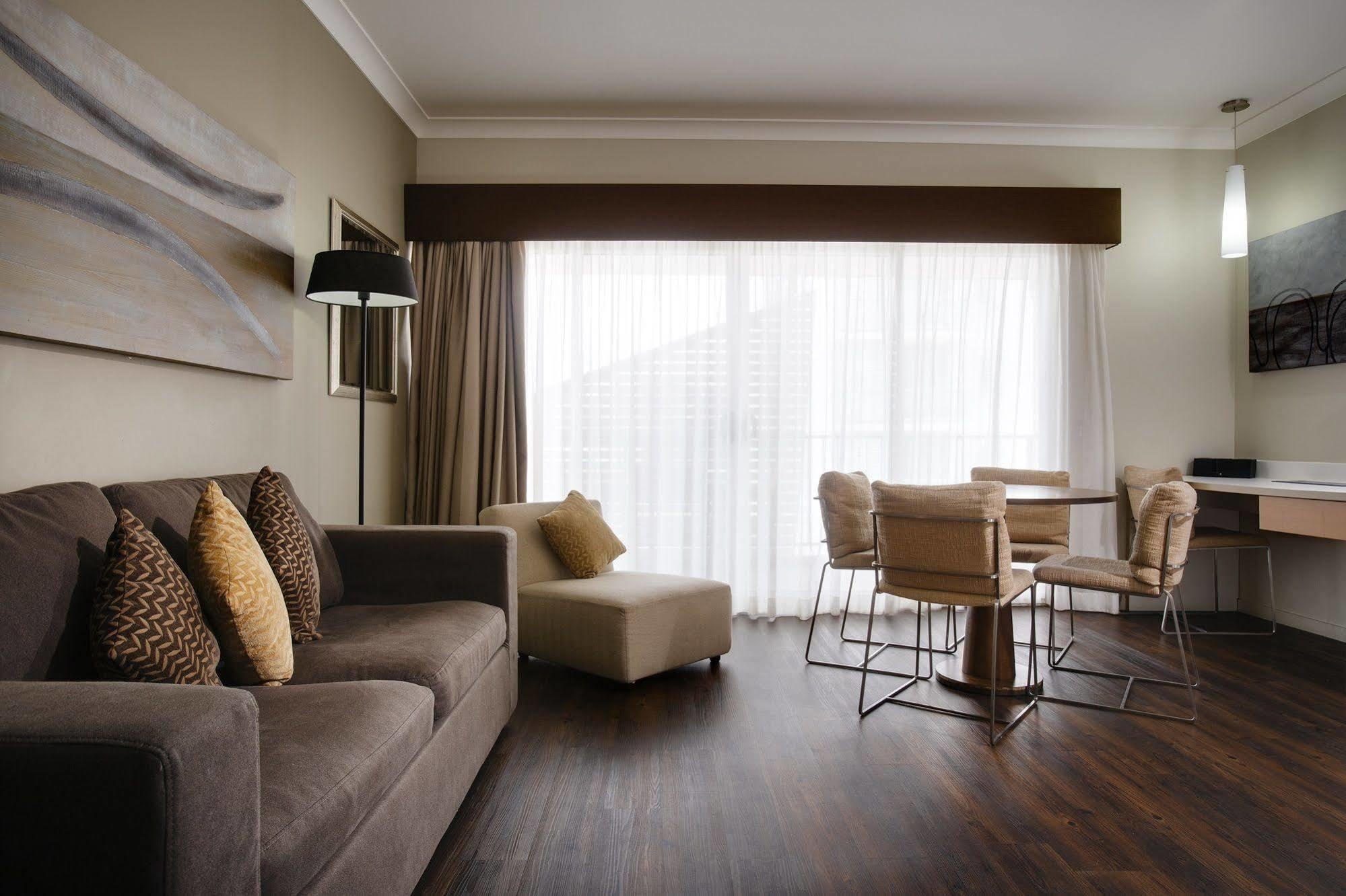 Grand Hotel And Apartments Townsville Luaran gambar