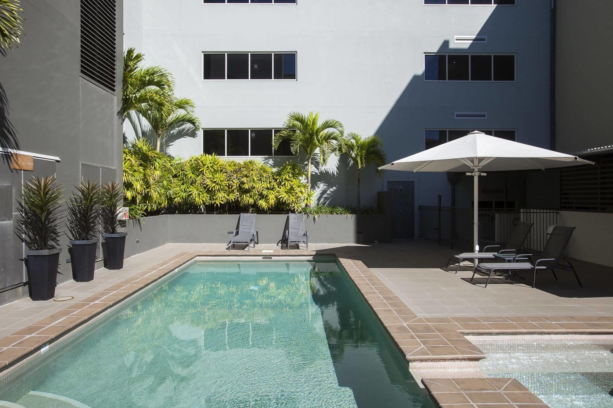 Grand Hotel And Apartments Townsville Luaran gambar